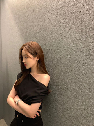 French Style One-Shoulder Slimming Top
